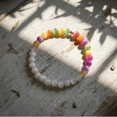 Dopamine UV Necklace