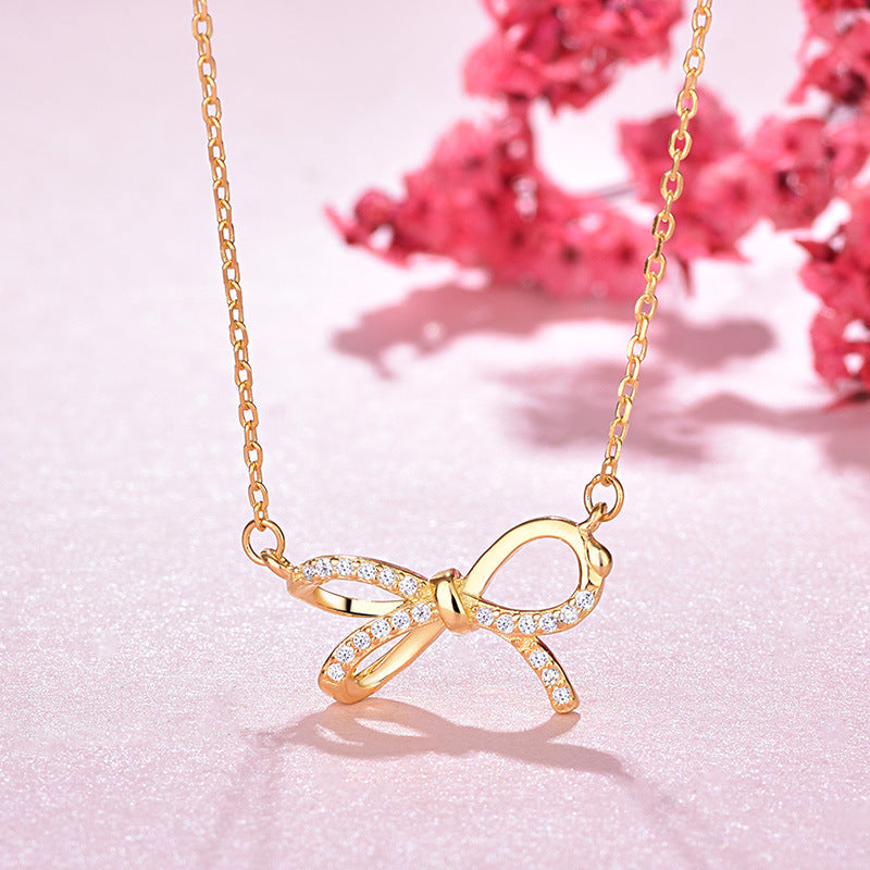 Bow Necklace